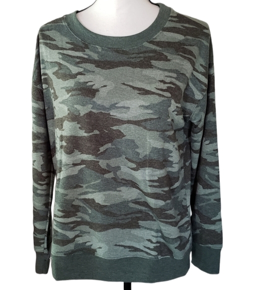 Splendid Olive Heather Camo Pullover Top NEW - Picture 1 of 6